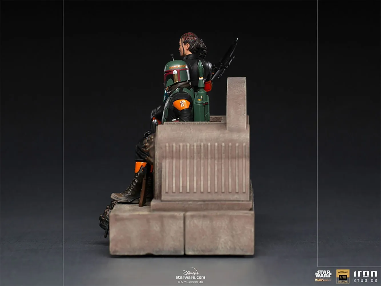 Iron Studios Star Wars The Mandalorian Boba Fett & Fennec Shand on Throne Deluxe 1:10 Scale Statue