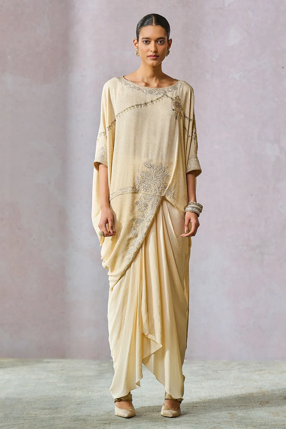 Top Dhoti